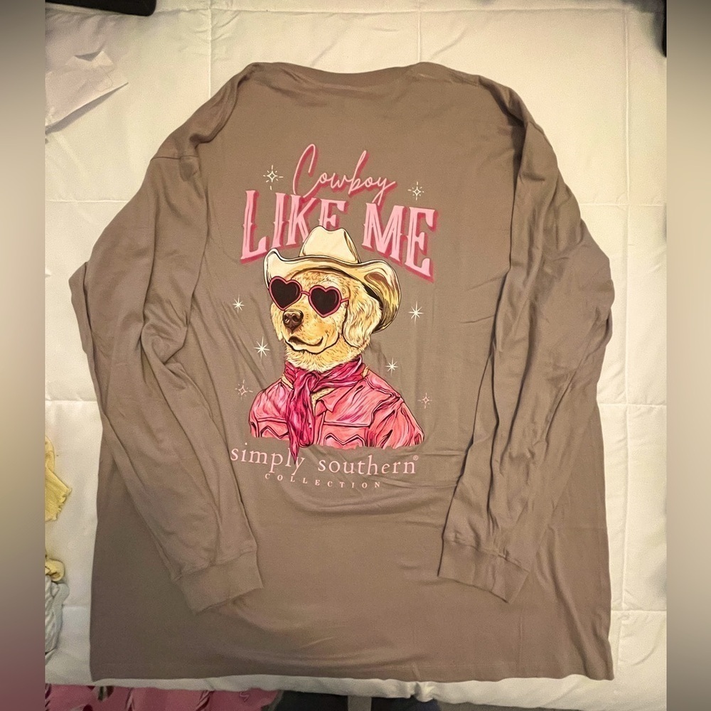 Simply Southern “Cowboy Like Me” XXLarge. Brown
